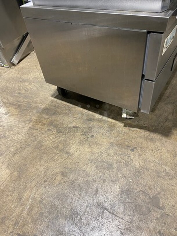 Avantco Commercial Refrigerated 2 Drawer Chef Base! All Stainless Steel! On Casters! Model: 178CBE52HC SN: 6389260217091206 115V - Image 3 of 9