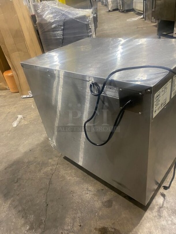 FWE Commercial 2 Door Food Warming/Holding Cabinet! All Stainless Steel! On Casters! Model: HLC16CHP SN: 144165703 120V 1 Phase - Image 4 of 9