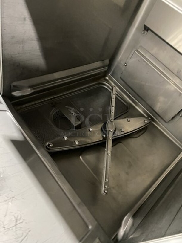Sweet! Hobart Late Model Under The Counter Commercial Dishwasher! Advansys Series! Model LXER Serial 231229367! 120/208/240V 1 Phase! All Stainless Steel!  - Image 5 of 8