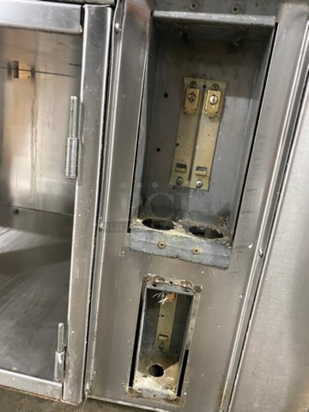 Carter Hoffmann Commercial Electric Powered Steam Table! With Sneeze Guard! With Storage Space Underneath! All Stainless Steel! On Casters! - Image 10 of 10