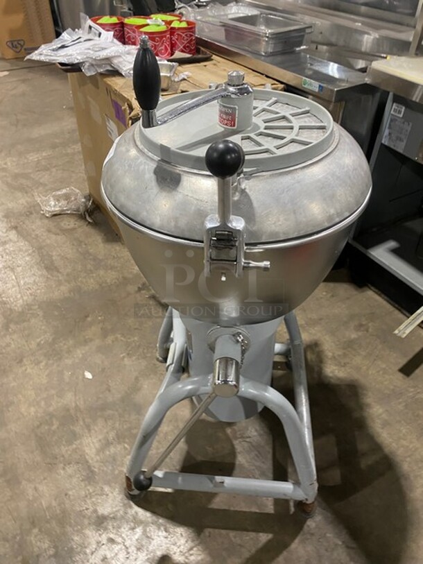 Hobart Commercial Heavy Duty VCM Vertical Cutter/ Mixer/ Mincer! All Stainless Steel!  - Image 3 of 8