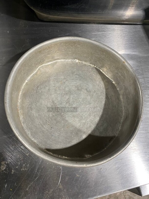 All One Money! Stainless Steel Assorted Baking Dough Pans! - Image 3 of 4