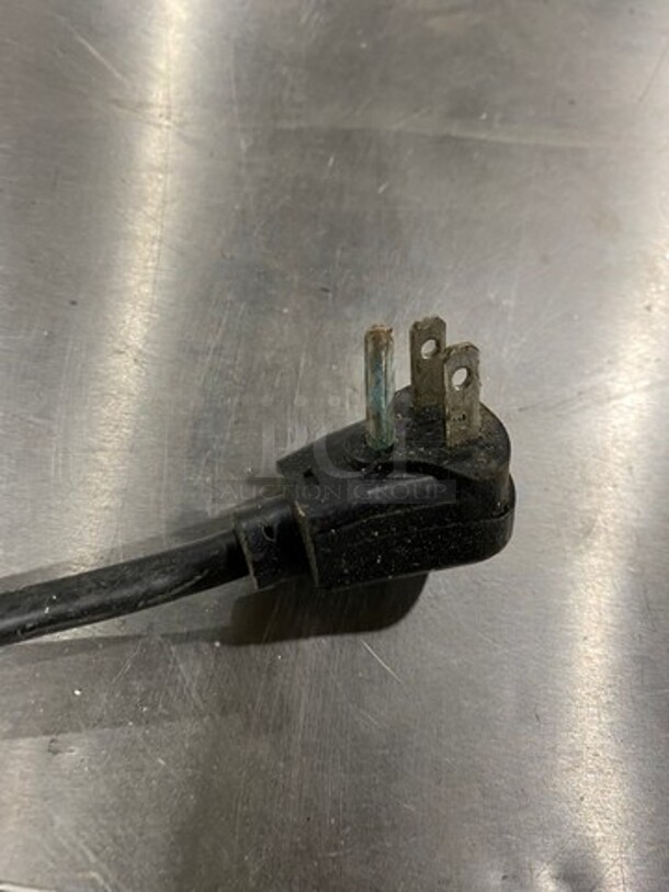 SILVER KING 4 Drawer Pizza Prep Table! Stainless Steel! On Commercial Casters! Model SKPZ60D2 Serial SBDK1557588 115V/60Hz 1Phase!  - Image 9 of 9