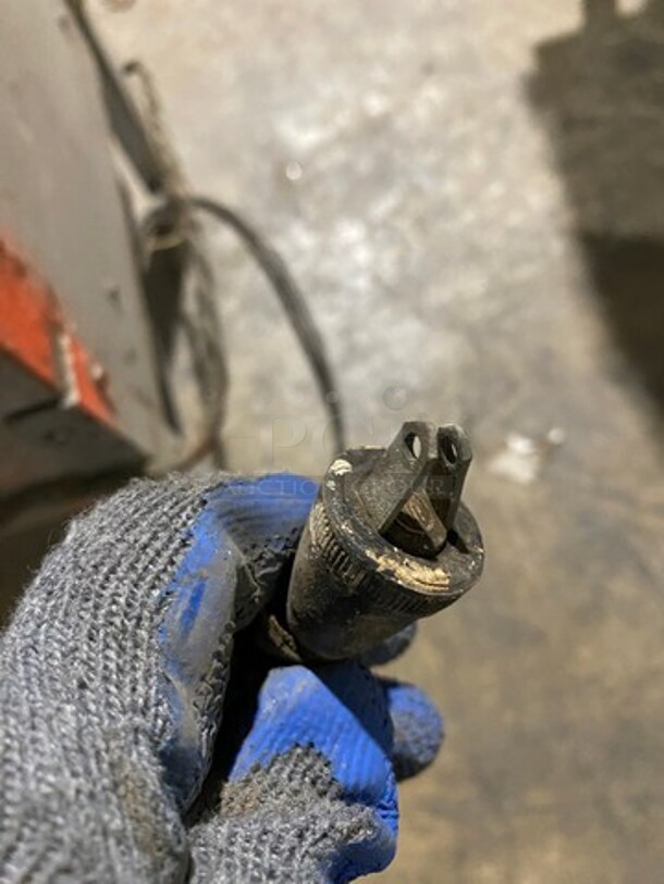 Commercial Electric Powered 2 Drawer Warmer! All Stainless Steel! On Legs! - Image 8 of 8