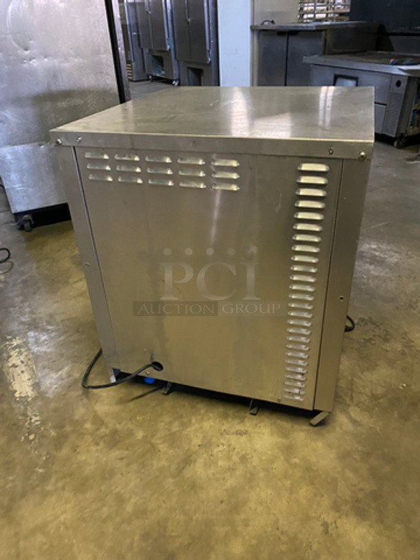 Continental Commercial Single Door Lowboy/Worktop Cooler! All Stainless Steel! Model: UC27 SN: 14910776 115V 60HZ 1 Phase - Image 3 of 7