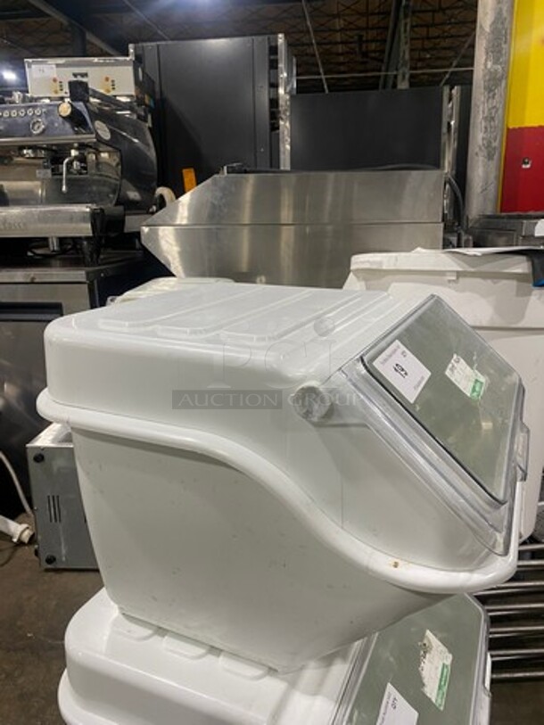 Bakers Mark Countertop White Poly Ingredient Bin! - Image 2 of 6