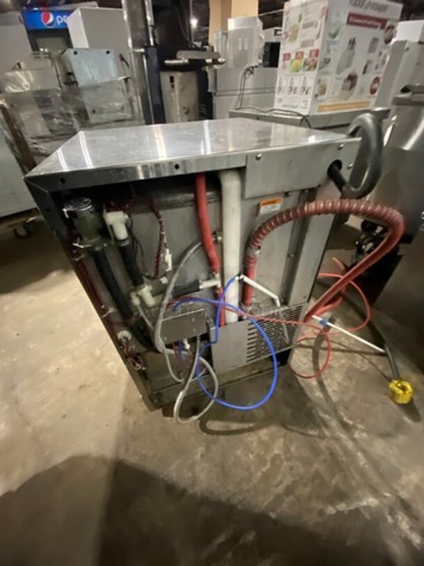 Hobart Commercial Under The Counter Dishwasher! All Stainless Steel! Model: LXIGH SN: 231103007 208/240V 60HZ 1 Phase - Image 3 of 8