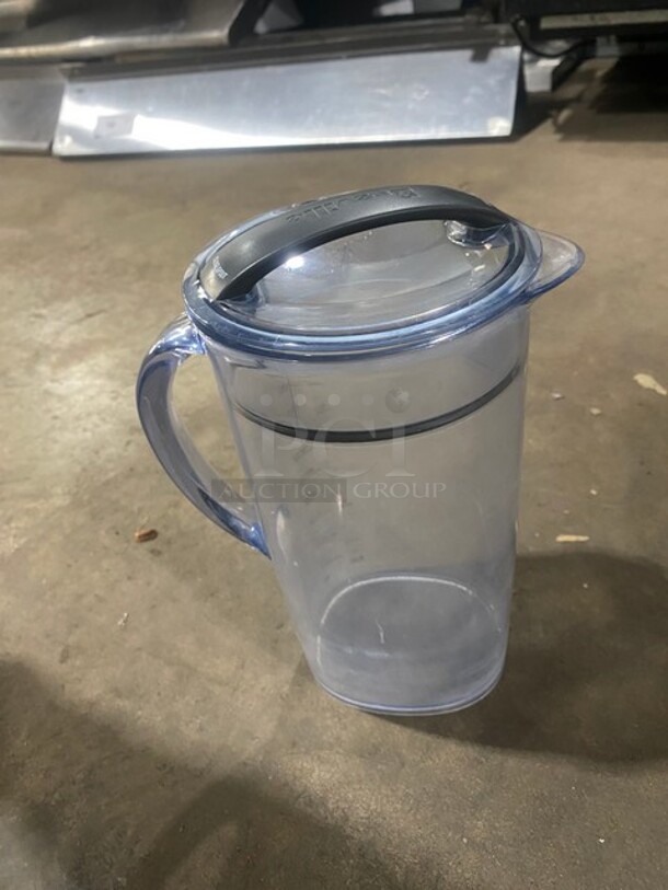 Breville Commercial Countertop Juicer! Stainless Steel! With Juice Pitcher! 120V! Model BJE530BSS! Working When Removed! - Image 7 of 7