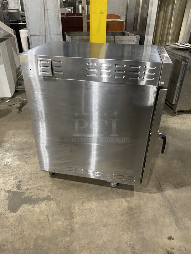 STUNNING! LATE MODEL! 2019 Alto Shaam VMC H4H Stainless Steel Commercial Electric Powered Half-Size Vector H Multi Cook Oven! Featuring Four Cooking Chamber Zones Within One Compact Unit! This Extremely Versatile Oven Allows You To Cook Four Different Products Simultaneously With No Flavor Transfer!  SN:2525529 208-240V 3PH! Working When Removed! - Image 3 of 9
