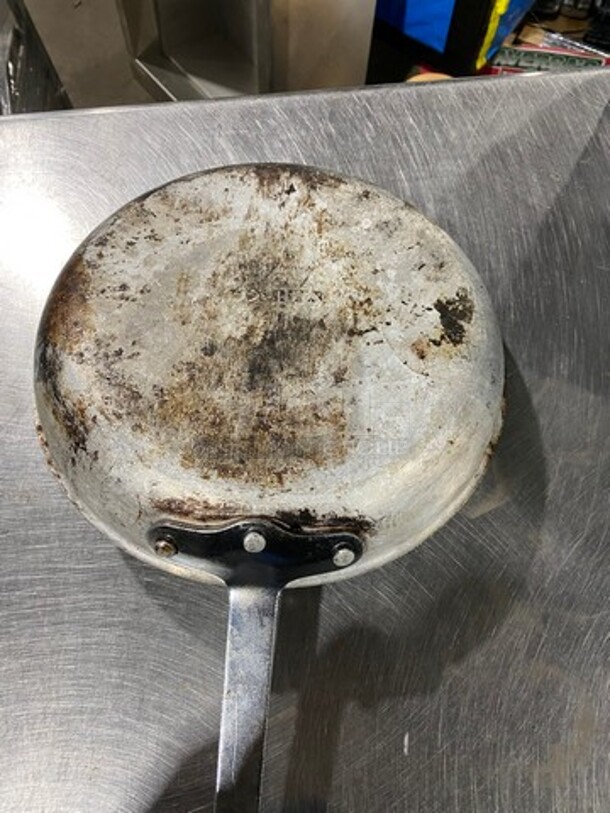 Stainless Steel Frying Pan! With Handle! - Image 3 of 4