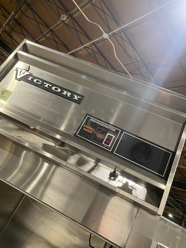 Victory Commercial Single Door Reach In Cooler! All Stainless Steel! On Legs! MODEL RS1DS7 SN:E0975722 115V 1PH - Image 8 of 9
