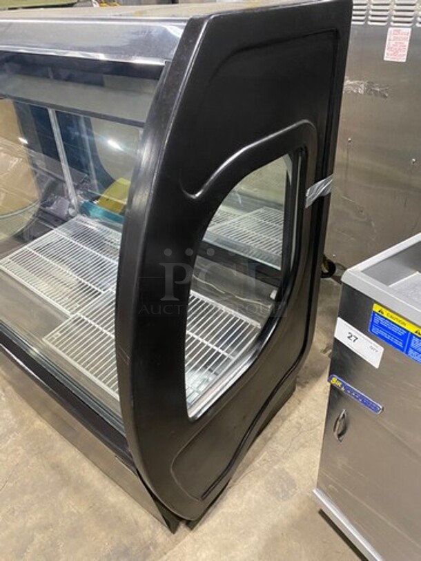 2014 Fogel Commercial Refrigerated Deli/ Bakery Display Case Merchandiser! With Curved Front Glass! With Rear Access Doors! Model: ELITE4PFUS SN: 140712538 115V 60HZ 1 Phase - Image 3 of 7