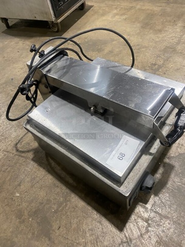 Vollrath Commercial Countertop Panini/Sandwich Grill! All Stainless Steel! Press With Flat Surface! - Image 2 of 7