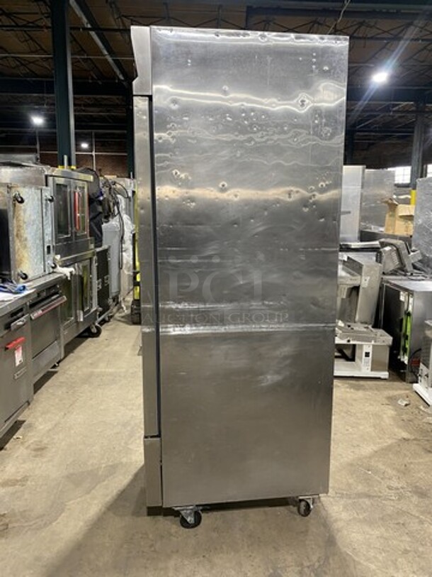 Entree All Stainless Steel One Door Reach In Freezer! Model CF1 Serial 1304ENTH00188! 115V 1 Phase!  - Image 4 of 9