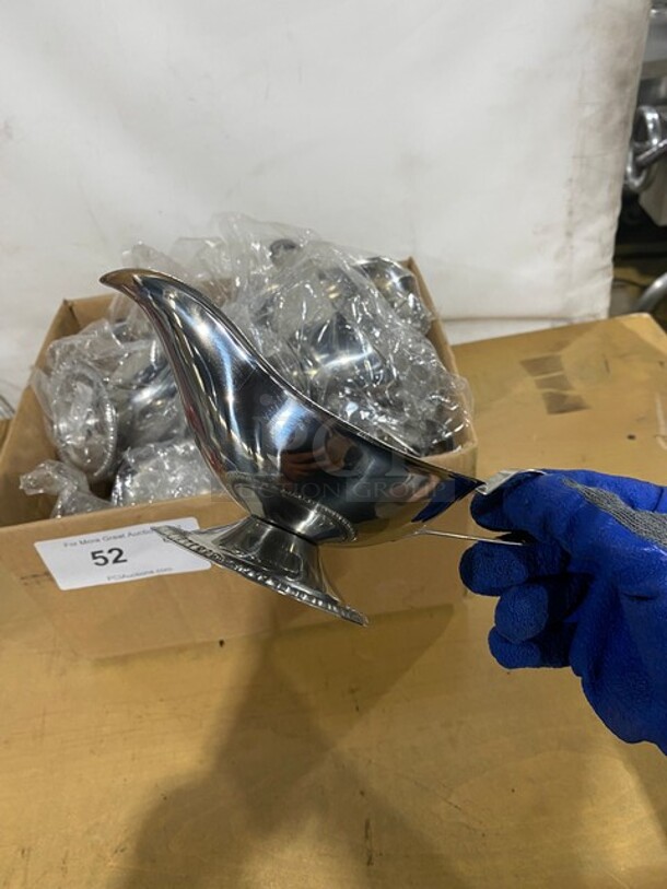 All One Money! NEW Vollrath Stainless Steel 8oz Gravy Boat! - Image 3 of 7