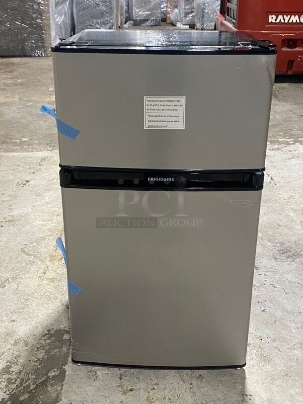 Brand New Scratch & Dent 18 Inch Compact Refrigerator with 3.1 Cu. Ft. Capacity, Can Holders, Full Width Freezer, Interior Light, Clear Crisper Drawer, Tall Bottle Storage, Reversible Door, and Energy Star Rated

MAKE: FRIGIDAIRE MODEL: FFPE4533UM WIDTH: 22 DEPTH: 23 HEIGHT: 33 ORIGINAL PRICE: $362.10 - Image 1 of 6