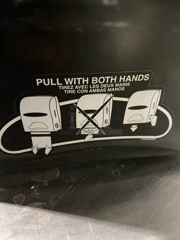 Kimberly-Clark! Paper Towel Dispenser! - Image 5 of 6