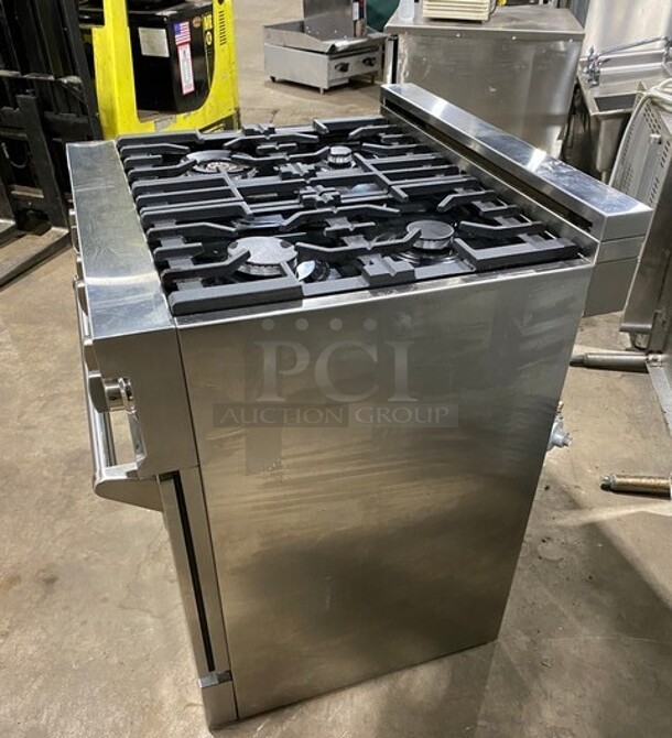2021 Zline Commercial Gas Powered 4 Burner Stove! With Oven Underneath! Stainless Steel! On Legs! MODEL RG30 SN: RG30GE21050257-02 120V - Image 2 of 11