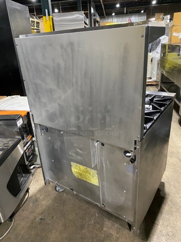 Sunfire Commercial Natural Gas Powered 6 Burner Stove! With Raised Back Splash And Salamander Shelf! With Oven Underneath! All Stainless Steel! On Casters! - Image 3 of 9