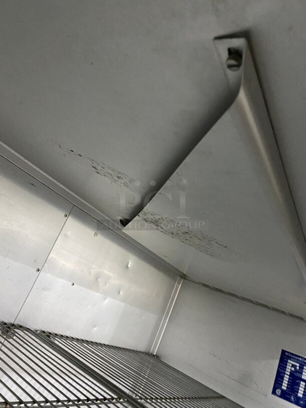 Nice! Traulsen All Stainless Steel 
 Digital Temperature control! 2Door Reach in Freezer! With Metal Racks! On caster Wheels! Model : ALT2-32WUT! Working When Removed!  - Image 7 of 10