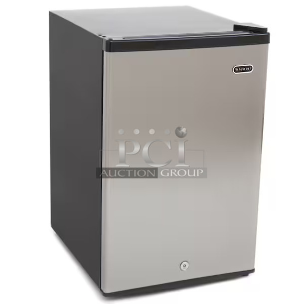 BRAND NEW SCRATCH AND DENT! Whynter CUF-210SSg Energy Star Stainless Steel Upright Freezer with Lock. 115 Volts, 1 Phase. Tested and Working! - Image 1 of 5