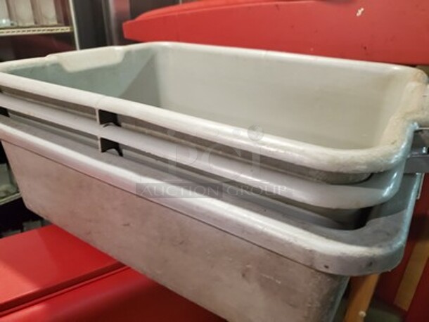 Plastic Container  - Image 2 of 4