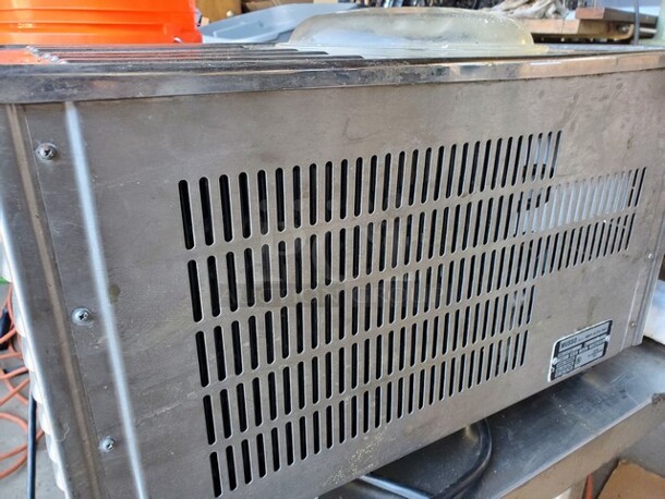 MUSSO L2 Ice Cream Maker 115V 20X14X12 - Image 2 of 7