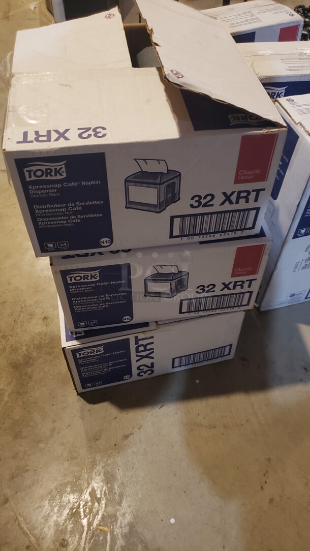 Lot of Miscellaneous Tork Bath Tissue Dispensers (5 Boxes)/ Napkin Dispensers (3 Boxes)

Location 1 - Image 1 of 2