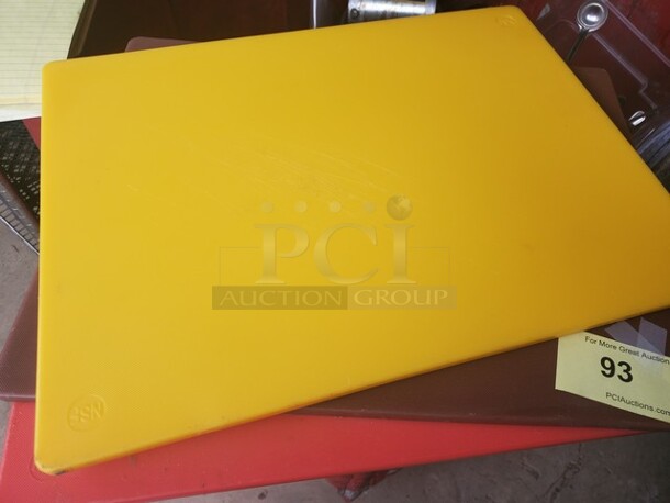 Choice 20" x 15" x 1/2" Polyethylene Cutting Board 4XBID - Image 2 of 2