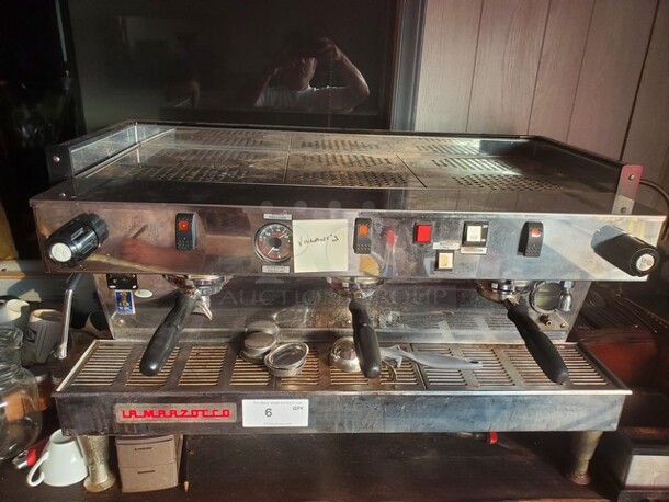 LA MARZOCCO LINEA 3EE Commercial Espresso Machine 208-240V 36X21X22 Very nice condition! - Image 1 of 5