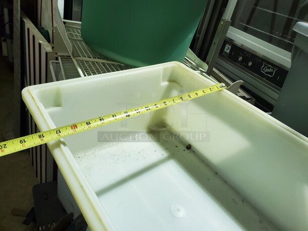 Plastic Food Storage Bin - Image 2 of 3