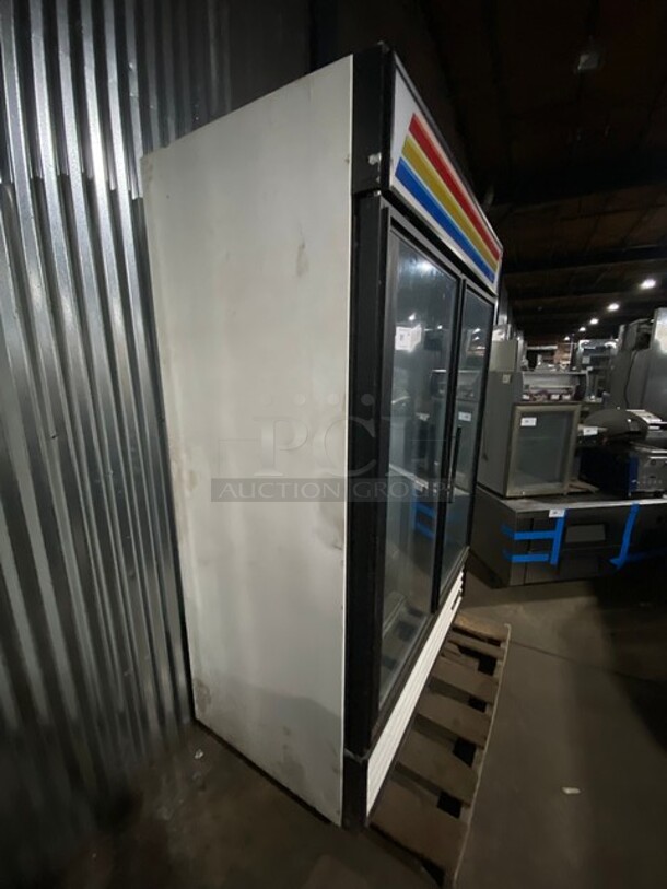 True Commercial Double Glass Door Reach In Freezer/Merchandiser! With Poly Coated Racks! 115/208-230V 1 Phase! Model: GDM-49F SN: 1-4576644! - Image 3 of 9