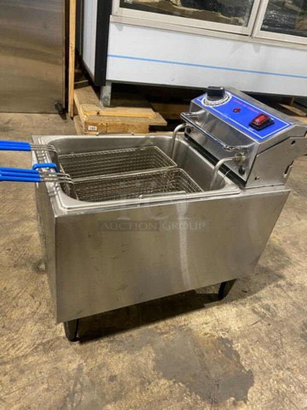 NEW! Globe Countertop Electric Powered Deep Fat Fryer! With Frying Basket! With Backsplash! All Stainless Steel! On Legs! Model: PF16E 208/240V - Image 2 of 11