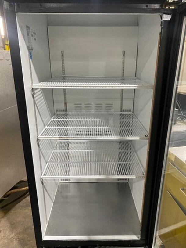 Habco Commercial Single Door Reach In Cooler! With View Through Door! Poly Coated Racks! Model: ESM28 SN: 28053748 115V 60HZ 1 Phase - Image 5 of 8