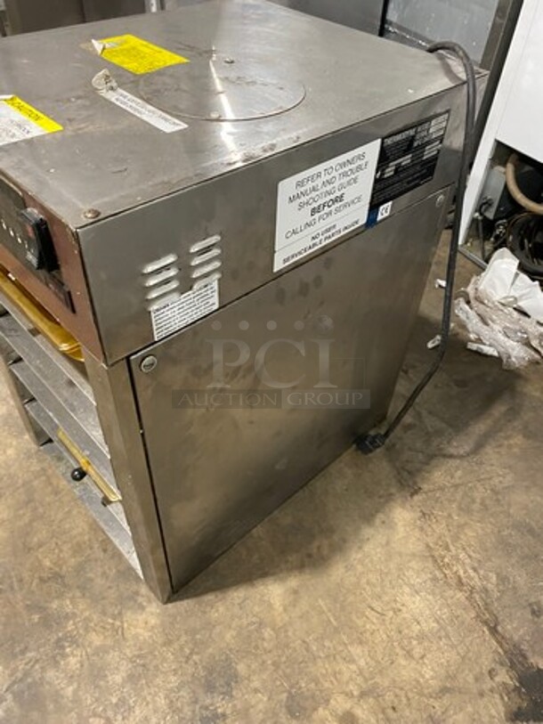 THERMODYNE Countertop Slow Cook And Hold Oven! MODEL 300NDNL SN 4361 120V 1PH Hz 50/60  - Image 4 of 9