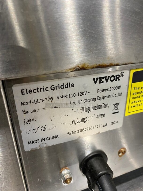Vevor Commercial Countertop Electric Flat Griddle! With Back & Side Splashes! All Stainless Steel! Serial 230509507723! 110-120V! - Image 5 of 9