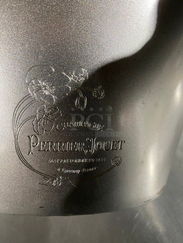 Bottle Server! 4 X Your Bid! - Image 4 of 6