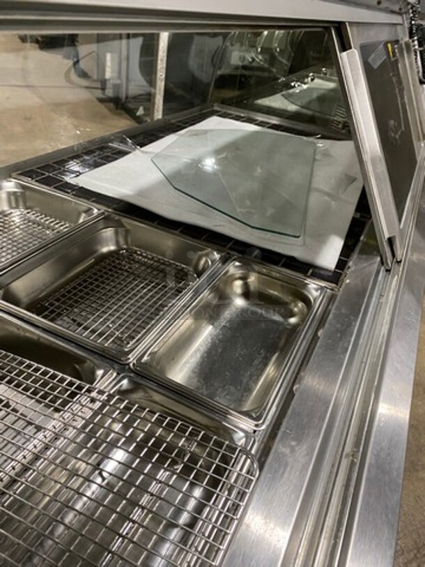 Henny Penny Commercial Countertop Electric Powered Heated Food Display Case Merchandiser! With Rear Access Sliding Doors! Stainless Steel Body! Model: HMR105 SN: HA1305063 120/208V 60HZ 1 Phase - Image 5 of 12