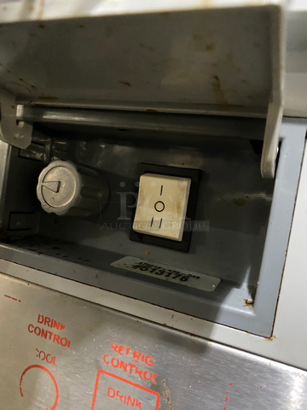 Ugolini Commercial Countertop Slushie/ Frozen Beverage Dispenser! Model: MT2UL 115V 60HZ 1 Phase - Image 6 of 10
