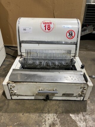 U.S Slicing Machine Commercial Countertop Bread Loaf Slicer! Model: MB7/16 SN:1507MB578 115V 60HZ 1 Phase