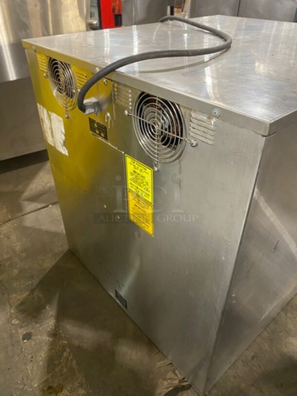 Alto Shaam Electric Powered Commercial Under The Counter COOK-N-HOLD Oven! All Stainless Steel! - Image 4 of 8