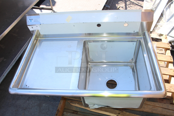 BRAND NEW SCRATCH & DENT! Steelton 38 3/4" 18-Gauge Stainless Steel One Compartment Commercial Sink with Left Drainboard - 18" x 18" x 12" Bowl Only. - Image 7 of 8