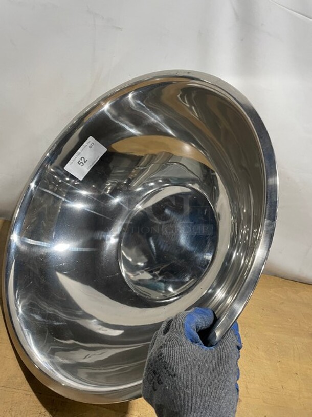 Winco Commercial 30 Qt Mixing Bowl! - Image 5 of 6