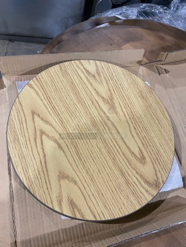 NEW! IN THE BOX! G & G 18" Round Wooden Pattern Tabletop! 3x Your Bid! - Image 3 of 5