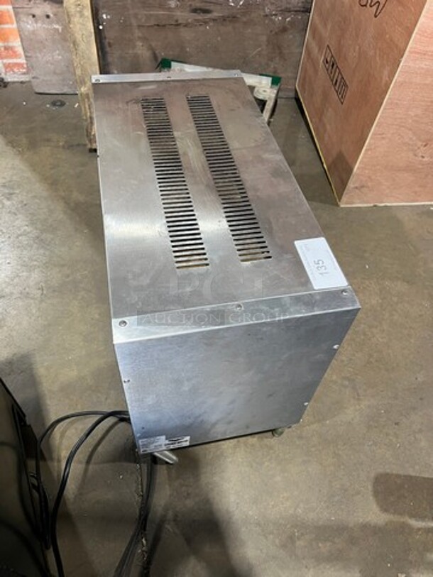 Vollrath Commercial Electric Powered Cheese Melter! Model: SAA8003 SN: E19002366680511 208/240V 1 Phase - Image 5 of 7