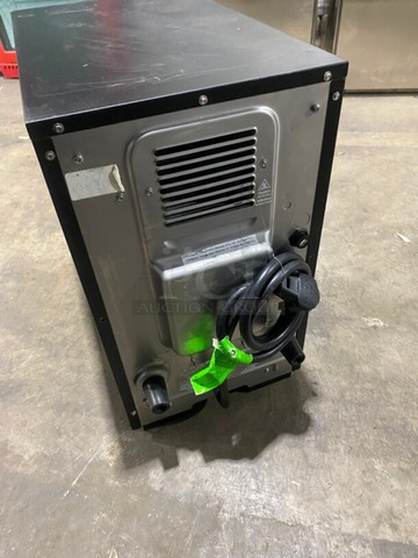 NICE! LATE MODEL! 2021 Merrychef Commercial Countertop Rapid Cook Oven! All Stainless Steel! Model: EIKONE2S SN: 2106213091162 208/240V - Image 3 of 10