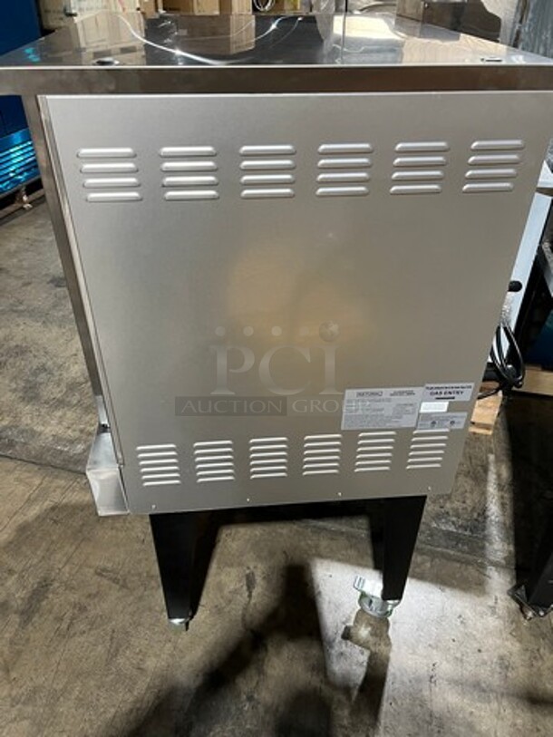 AMAZING! BRAND NEW! LATE MODEL! 2022 Serve Ware Commercial Natural Gas Powered Convection Oven! With View Through Doors! Metal Oven Racks! All Stainless Steel! On Casters! WITH MANUFACTURE WARRANTY! Model: SGCO1 - Image 2 of 10