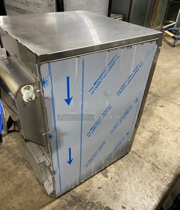 Hobart Stainless Steel Commercial Undercounter Dishwasher! MODEL LXER SN:231232507 208/240V 1PH - Image 3 of 9