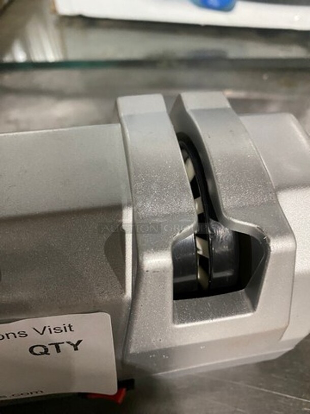 Galaxy Countertop Electric Powered Knife Sharper! Model: WT28F 120V - Image 4 of 6