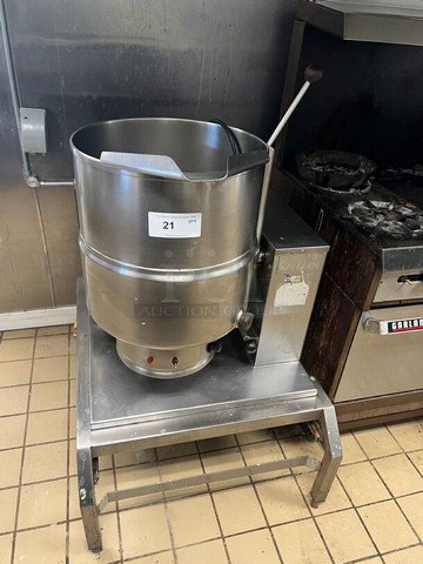 Groen Commercial Natural Gas Powered Tilting Soup Kettle! All Stainless Steel! WORKING WHEN REMOVED! Model: TDH40 SN: 36457